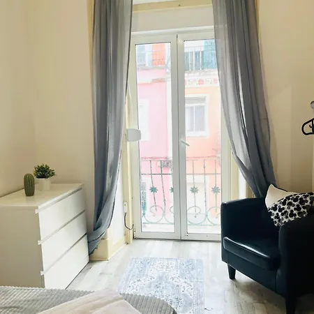 High Standard Lisbon, Super For Tourists Lisbon